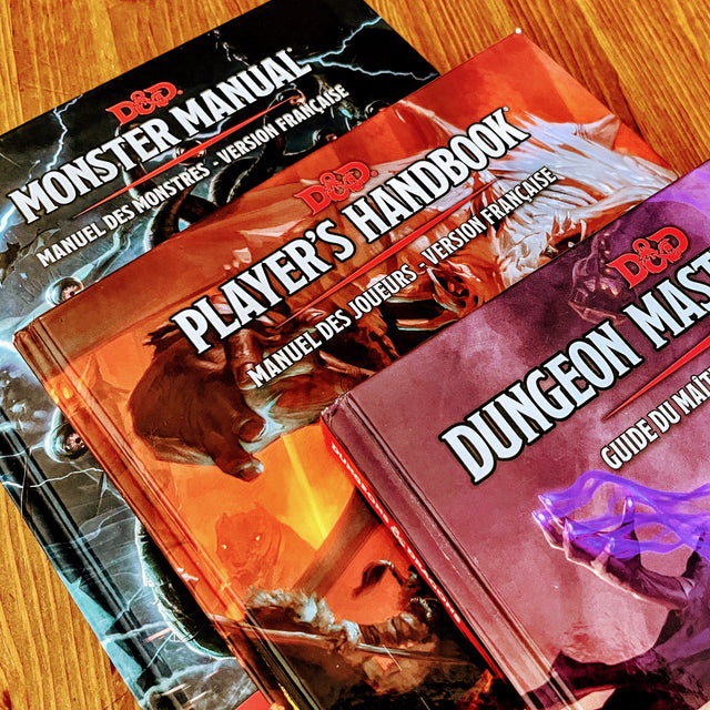 Les trois manuels de règle pour D&D : guide du joueur, guide du maître et manuel des monstres